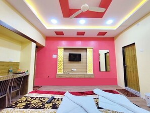 Family Room - Hotel Family Inn Central Bus Stand (Chhatrapati Sambhajinagar)
