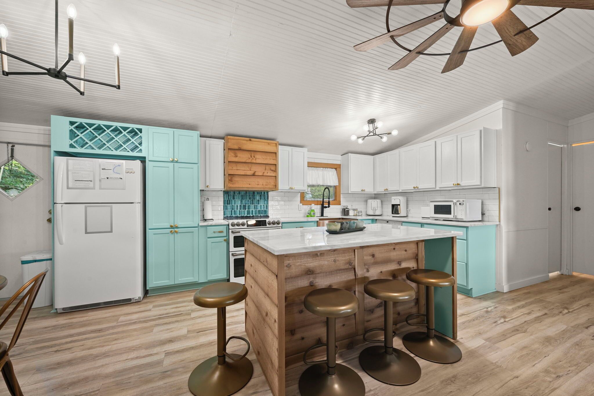 Microwave, oven, stovetop, dishwasher