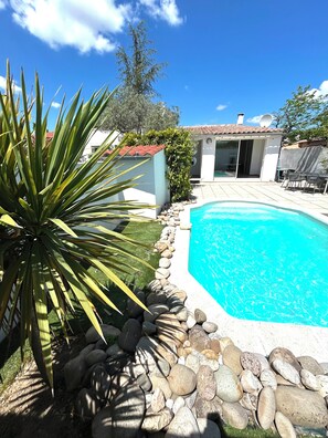 Pool - Single-storey villa sleeps 6 (Cabriès)