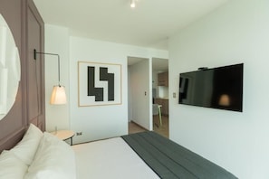 Superior Studio Suite, 1 King Bed, City View | In-room safe, blackout curtains, iron/ironing board, free WiFi - Studio 56 by Terrado (Antofagasta)
