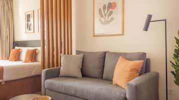 Estudio | Zona de estar | Smart TV de 50 pulgadas con canales digitales