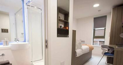 Student Only Foundry Courtyard