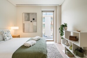 2 chambres, fer et planche à repasser, accès Internet, draps fournis