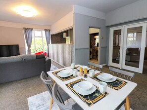 Dining - Newfield Apartment (Bishop Auckland)