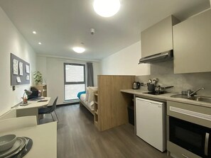 Private kitchen - Student Only Swanston House (Belfast)