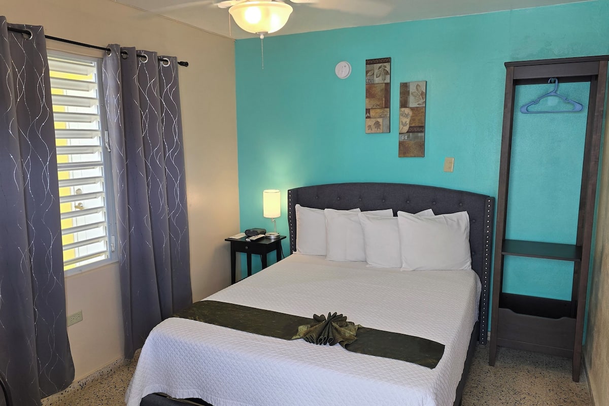 Double Room, Balcony | Blackout curtains, free WiFi