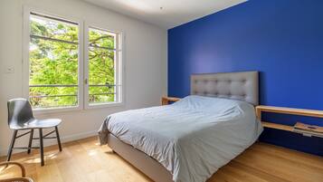 2 chambres, fer et planche à repasser, Wi-Fi, draps fournis