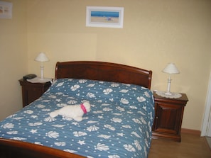 1 bedroom, iron/ironing board, WiFi