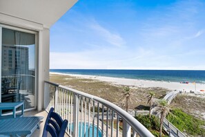 Property grounds - Spanish Key 306 (Pensacola)