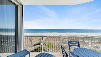 Condo, Multiple Beds (Spanish Key 306) | Outdoor dining