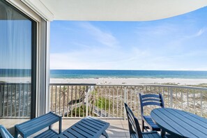 A balcony with a view of the beach and ocean. - Spanish Key 306 (Pensacola)