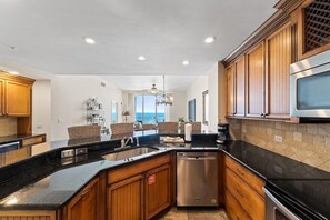 Condo, Multiple Beds (Spanish Key 306) | Private kitchen | Paper towels - Spanish Key 306 (Pensacola)