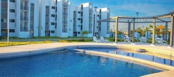Charming 2-bedroom apartment in beautiful Acapulco with WiFi, AC