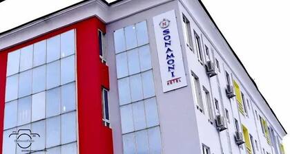 Sonamoni Hotel