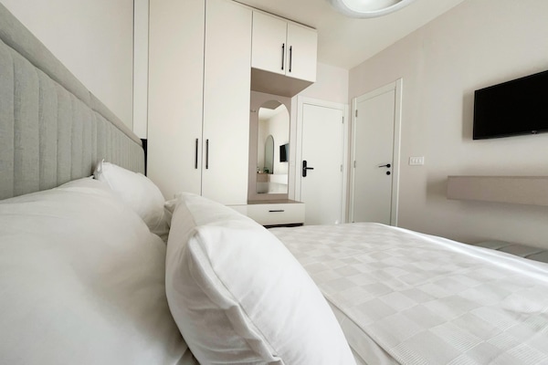 Luxury Double Room, Balcony, City View | Premium bedding, free WiFi