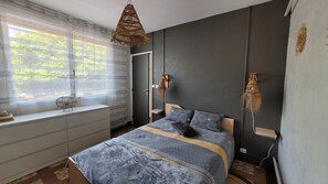 2 Schlafzimmer, BĂŒgeleisen/BĂŒgelbrett, BettwĂ€sche