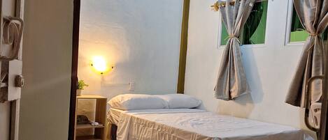 1 chambre, Wi-Fi gratuit, draps fournis