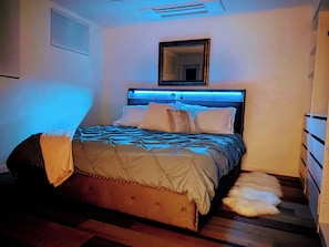 1 Schlafzimmer, Schreibtisch, Bügeleisen/Bügelbrett, kostenloses WLAN