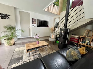 Living area - Comfortable house near the Canyon (Coiserette)