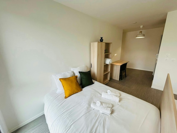 Apartment - We Live In R - Suite 403 (Reims)