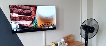  1 bedroom glamorous, cozy stay in Sagana Town,fast Wi-Fi & Secure parking.