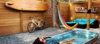 Waterline Cottage in South Front District