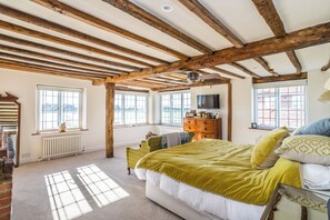 5 habitaciones, tabla de planchar con plancha y wifi gratis