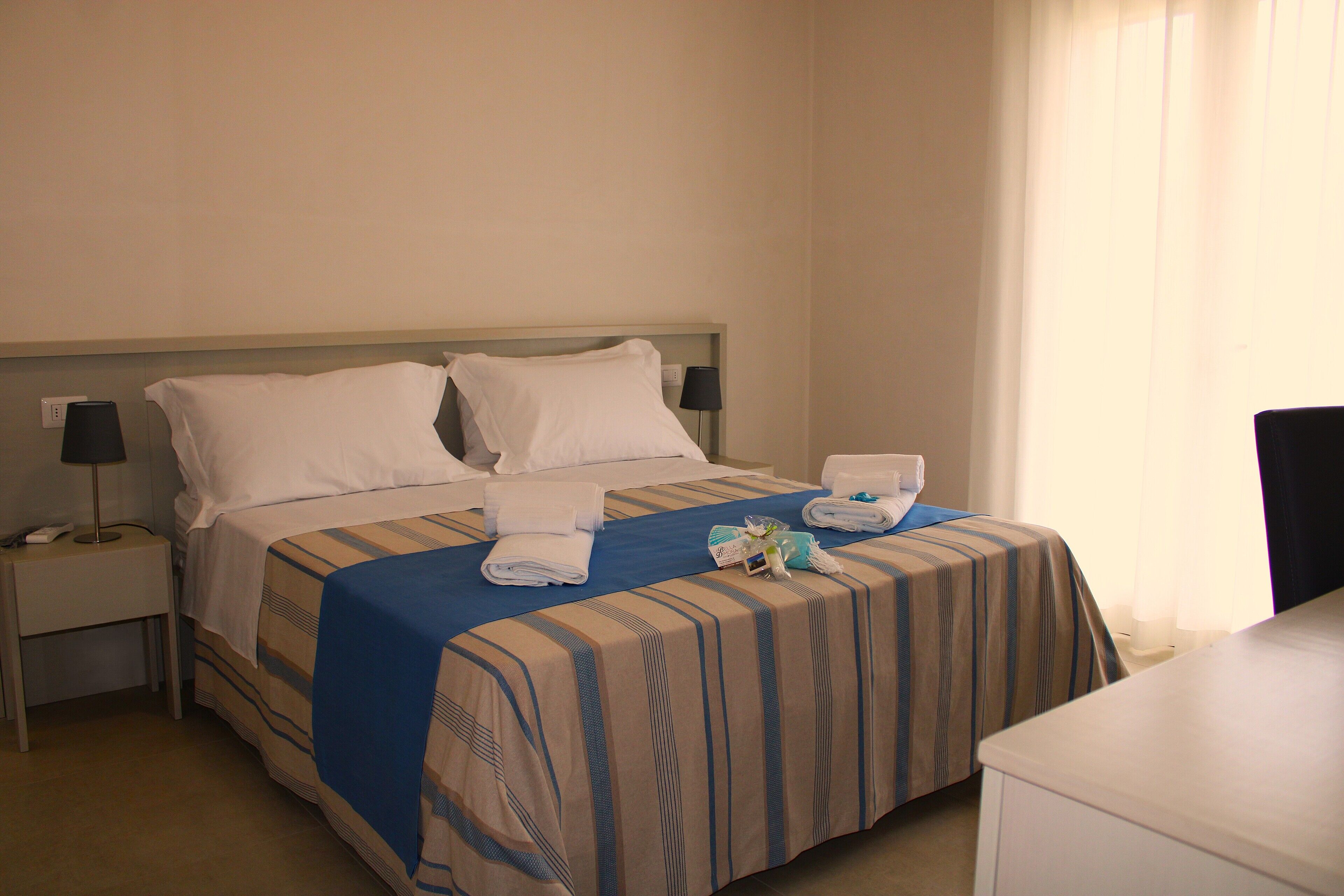 Caja de seguridad en la habitación y wifi gratis 