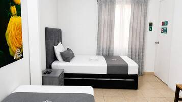 Room | Iron/ironing board, free WiFi, bed sheets
