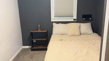 2 bedrooms, free WiFi, bed sheets