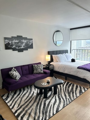 1 chambre, bureau, fer et planche à repasser, Wi-Fi gratuit