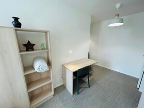 Interior - We Live In R - Suite 403 - Cathédrale (Reims)
