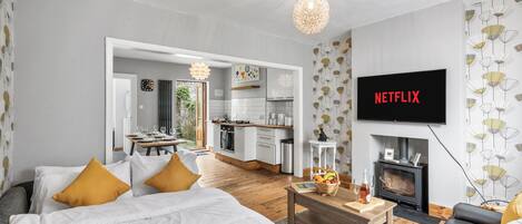 3 chambres, fer et planche à repasser, Wi-Fi gratuit, draps fournis