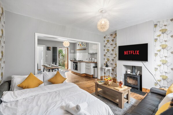 3 habitaciones, tabla de planchar con plancha y wifi gratis 