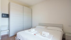 3 chambres, Wi-Fi gratuit, draps fournis