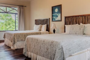 1 makuuhuone, työpöytä, Wi-Fi, vuodevaatteet