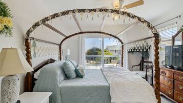 3 bedrooms, iron/ironing board, internet, bed sheets