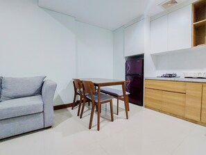 Standard-Apartment, 2 Schlafzimmer (Apartment) | Esszimmer