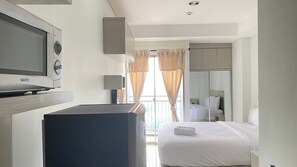 Interior detail - Fully Furnished Studio Apartment with Cozy Design Springwood Residence (Tangerang)