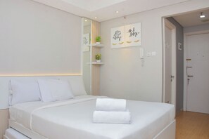 Room - Comfort Studio at Kebayoran Icon Apartment (Jakarta)