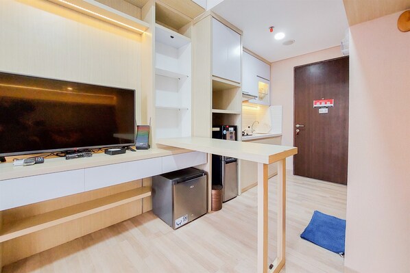 Interior detail - Well Furnished and Simply Studio Transpark Bintaro Apartment (South Tangerang)