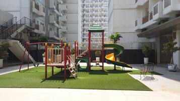 Children's play area - outdoor