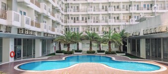 Modern Look 1BR at Sentul Tower Apartment