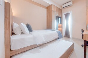 Standard Studio, 1 Bedroom (Apartment) - Cozy Living Studio Apartment B Residence (Pagedangan)