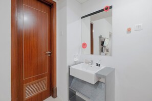 Standard-Apartment, 2 Schlafzimmer (Apartment) | Badezimmer