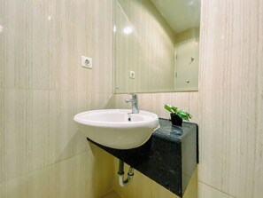 Standard Apartment, 1 Bedroom (Apartment) | Bathroom