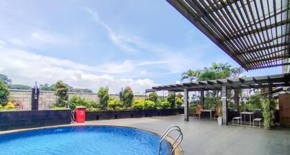 The Signature 2BR at Grand Setiabudi Apartment By Travelio