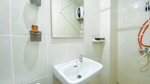 Standard Studio, 1 Bedroom (Apartment) | Bilik Mandi