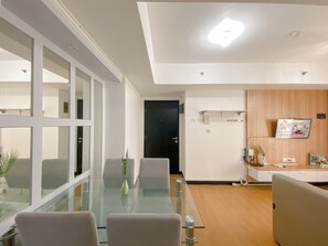 Standard Apartment, 2 Bedrooms (Apartment) - Comfy and Elegant 2BR The Wave Kuningan Apartment (Jakarta)