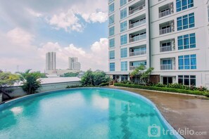 Exterior - Elegant 2BR Apartment at The Reiz Condominium Medan (Medan)